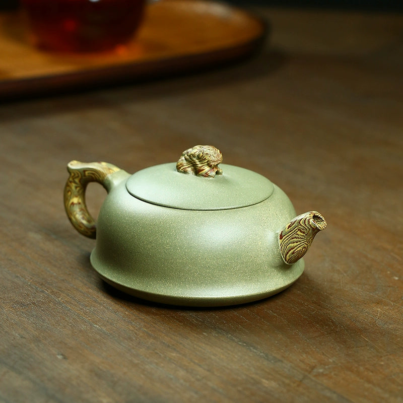 Bean green sand twisted mud teapot