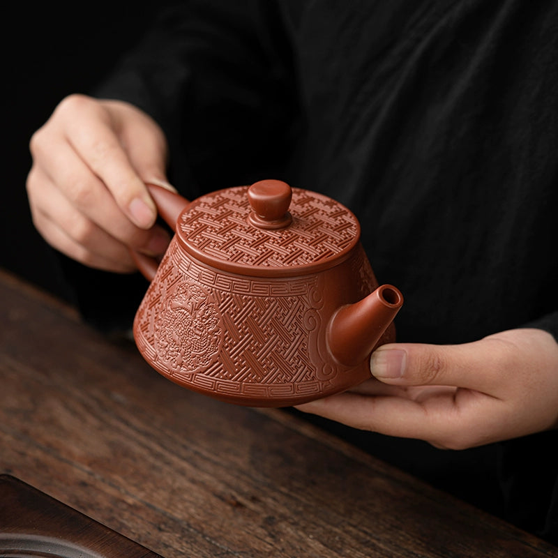 Dahongpao stone gourd and phoenix kettle hand-engraved