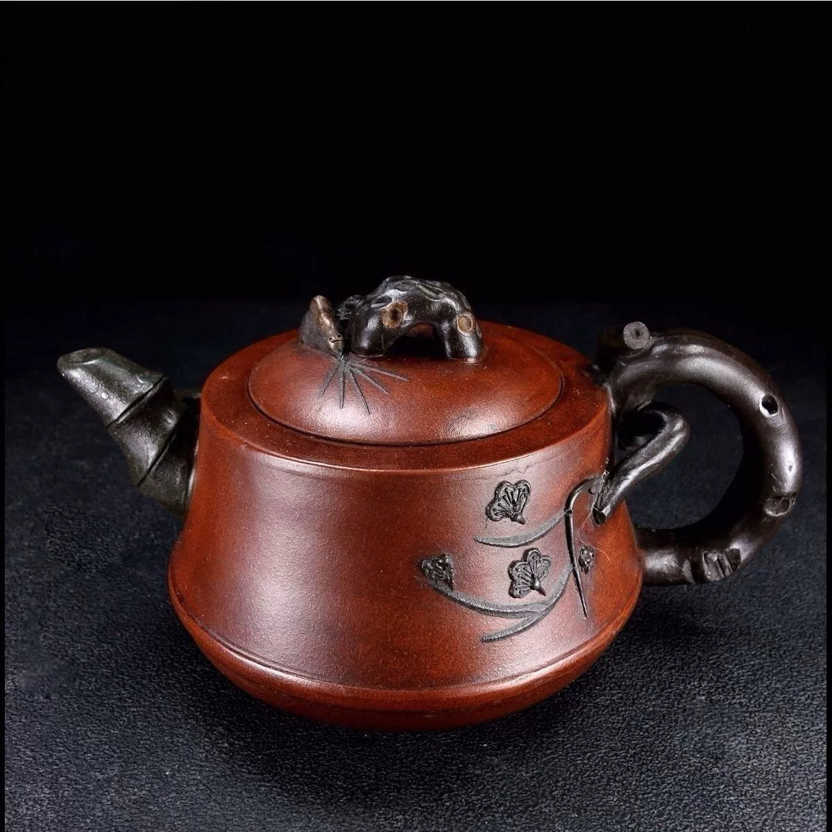 Yixing Zisha Pot 1949 Nostalgic High-grade Teapot