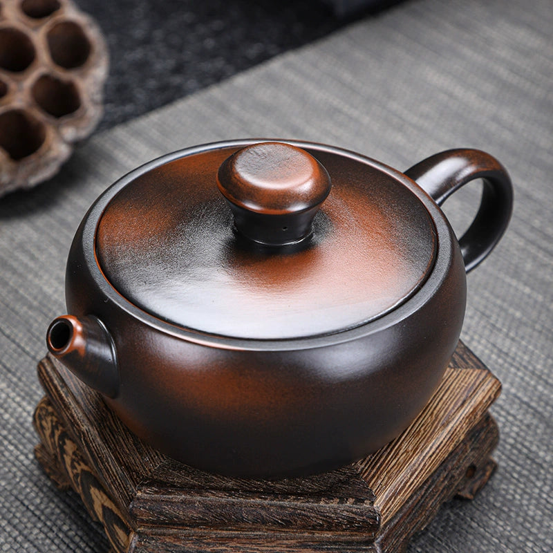 Purple pottery retro Pixiu teapot