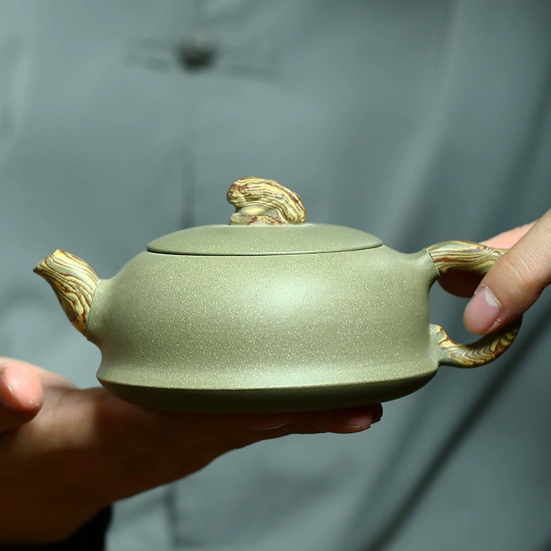 Bean green sand twisted mud teapot